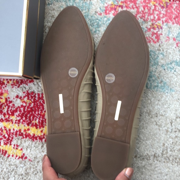 🆕 NWT Louise et Cie Ashlin Flats in Nude leather 9.5 Wide - Picture 5 of 7